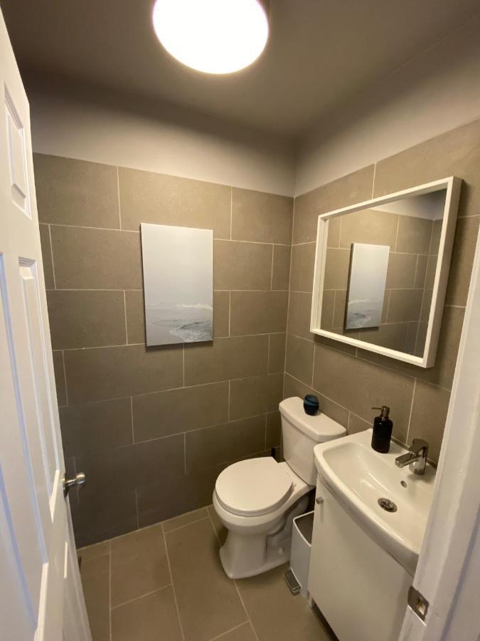 Here It Is! Cool Cape Cod-3 Br-2.5 Bath-12 Guests โอเลเธอ ภายนอก รูปภาพ