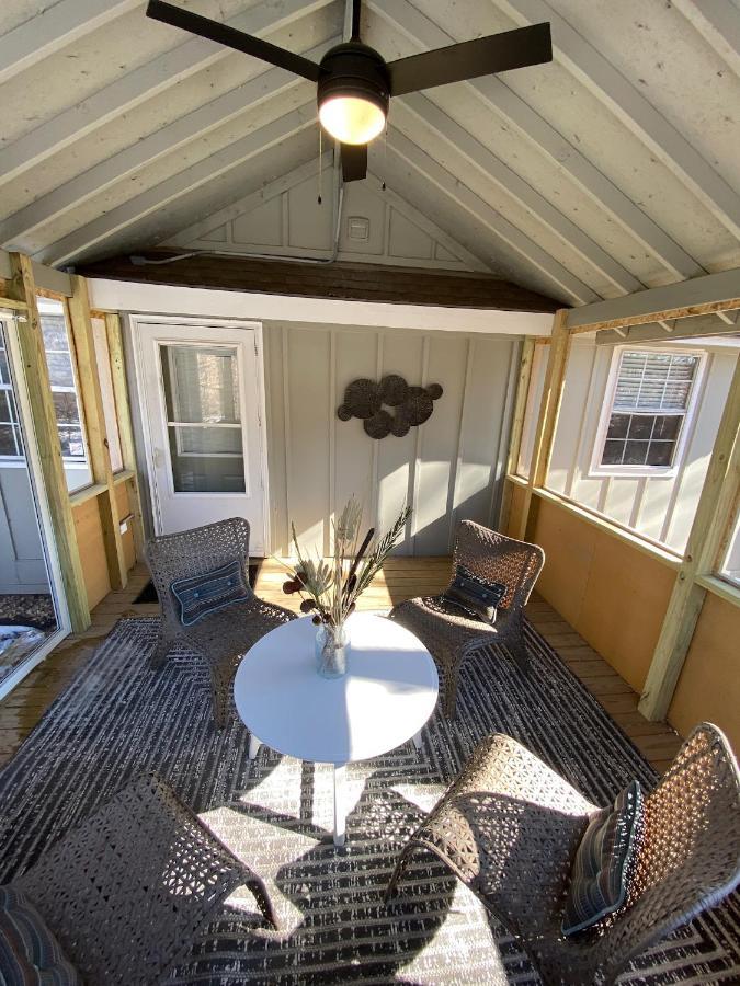 Here It Is! Cool Cape Cod-3 Br-2.5 Bath-12 Guests โอเลเธอ ภายนอก รูปภาพ