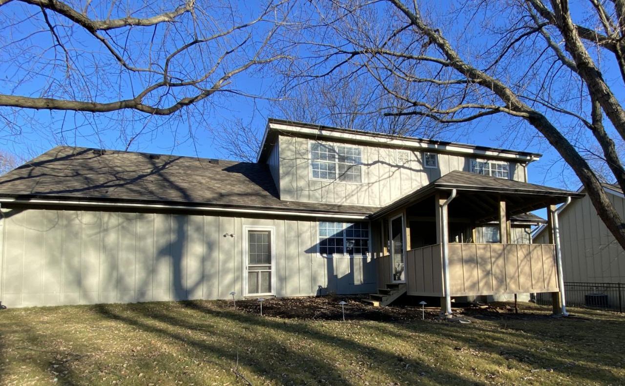 Here It Is! Cool Cape Cod-3 Br-2.5 Bath-12 Guests โอเลเธอ ภายนอก รูปภาพ